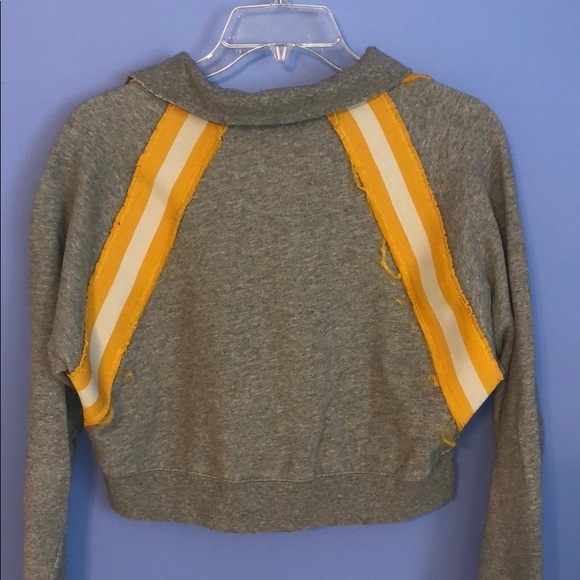 Free People crop sweatshirt - Picture 2 of 3